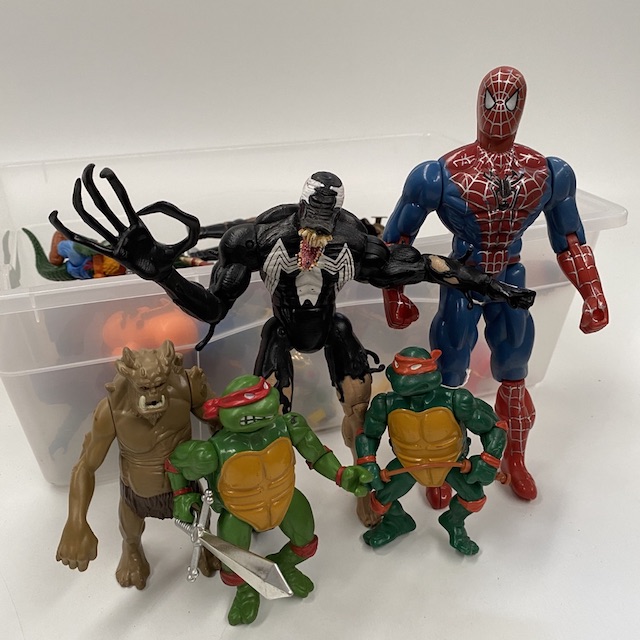 TOY, Plastic Figurine - Assorted Super Heroes & Villains (Box Lot)
